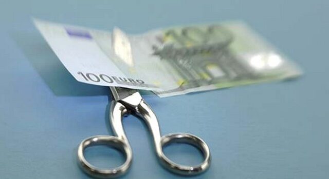 Ψαλίδι στα επιδόματα των πολυτέκνων