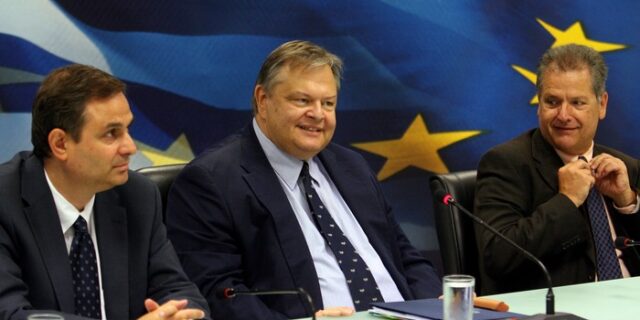 Βενιζέλος: “Εργασιακή εφεδρεία και στη γενική κυβέρνηση”