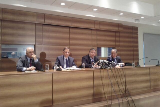 “Πρέπει να ψηφιστούν τα μέτρα μέχρι τις 31 Οκτωβρίου”
