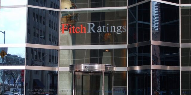 Ο Fitch τρομοκρατεί την ευρωζώνη