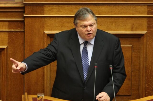 “Αναγκαία μέτρα για να μη γίνουμε προτεκτοράτο”