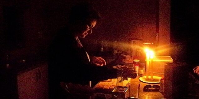 Εκατό νοικοκυριά χωρίς ρεύμα καθημερινά