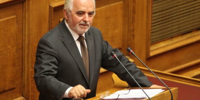 Πόσο θα “κουρευτούν” οι επικουρικές συντάξεις