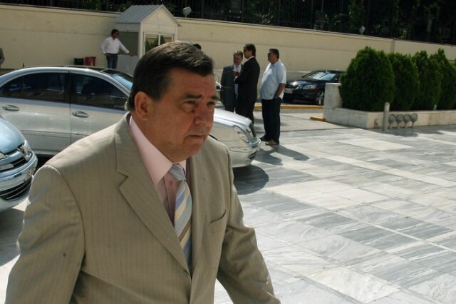 Δημοψήφισμα για το Σκοπιανό ζητά ο Γ. Καρατζαφέρης