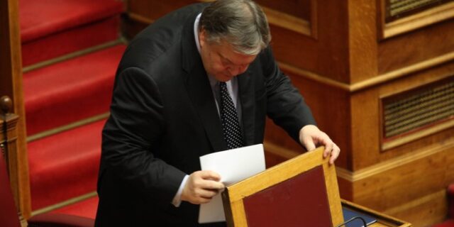 Έρχονται οι ιδιώτες φοροεισπράκτορες