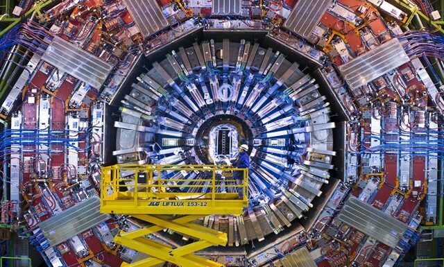 Άγνωστο σωματίδιο εντοπίστηκε στο CERN