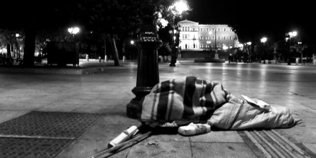 Η λιτότητα αποτελειώνει την Ελλάδα
