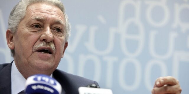 Απρίλιο “βλέπει” εκλογές ο Κουβέλης