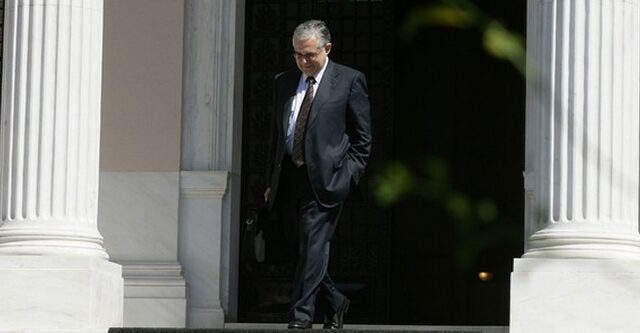 Χρεώνει αποτυχία σε Παπαδήμο το Spiegel