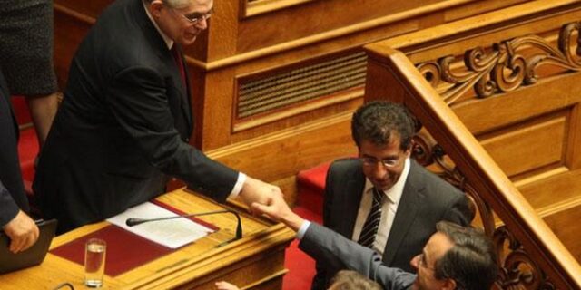 Εκλογές τον Απρίλιο θέλει ο Παπαδήμος
