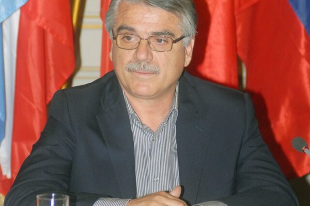 Άρση ασυλίας για ευρωβουλευτή του ΚΚΕ