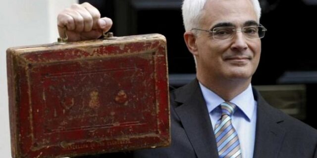 Ντάρλινγκ: “Χωρίς λογική το σχέδιο της Τρόικας για την Ελλάδα”