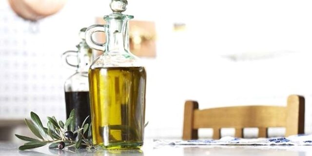 Η Ελλάδα “λαδώνει” τη Ρωσία