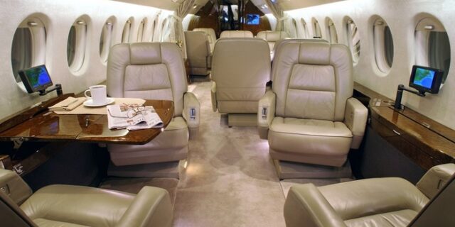 Έλληνας Κροίσος με αδήλωτο Falcon 900