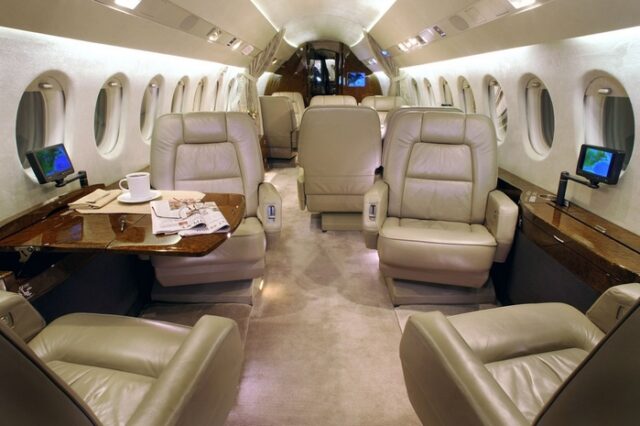Έλληνας Κροίσος με αδήλωτο Falcon 900