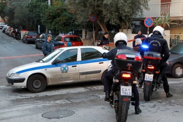 Σύζυγος και γιος σκότωσαν τον πατέρα