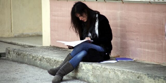Γονείς μαθητών πειραματικών σχολείων: “Ας ακουστεί μία φορά και η φωνή του Συνηγόρου του Πολίτη”