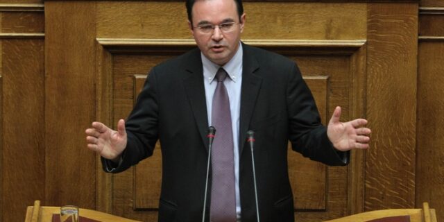 Παπακωνσταντίνου: “Εφικτός ο αγωγός Ελλάδας – Κύπρου”