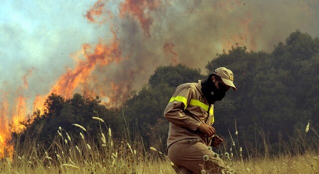 Ομολόγησε ότι έβαλε 15 φωτιές στη Χίο – Συνελήφθη και ο εμπρηστής της Ζακύνθου