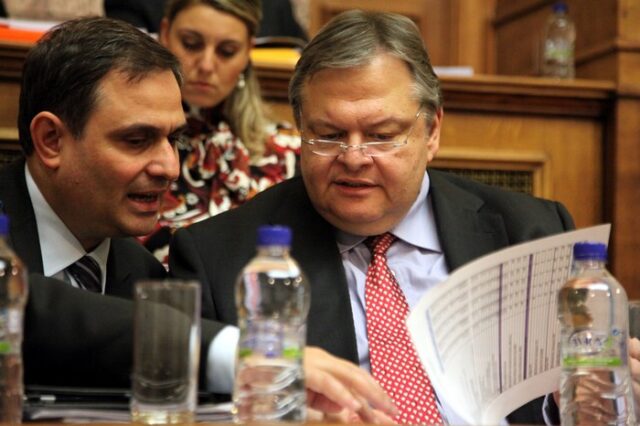 “Υπό διαπραγμάτευση το δίκαιο των κουρεμένων ομολόγων”