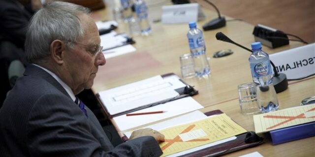 “Κανένα πακέτο δεν αρκεί για την Ελλάδα”