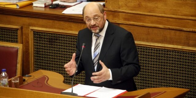 Ανάπτυξη πάση θυσία λέει ο Σουλτς