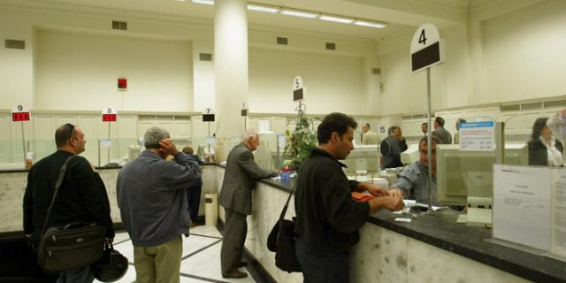 Ένας στους πέντε αδυνατεί να πληρώσει τους φόρους – Έρχονται μηνύσεις