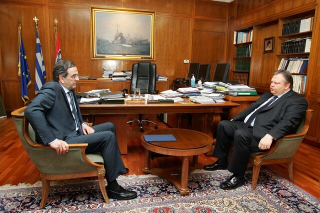 “Χαρτοπόλεμος” ΠΑΣΟΚ – ΝΔ για 13ο και 14ο μισθό