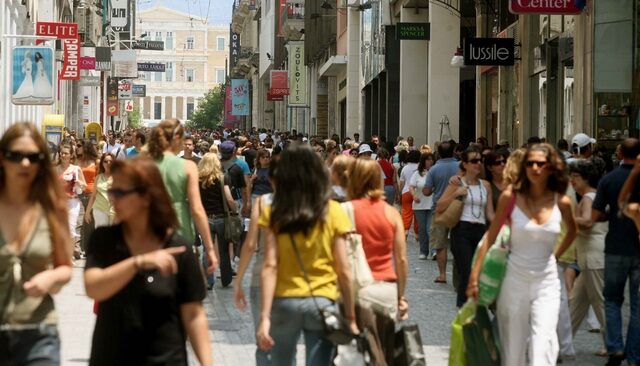 Πνιγμένες στα χρέη οι μικρομεσαίες επιχειρήσεις