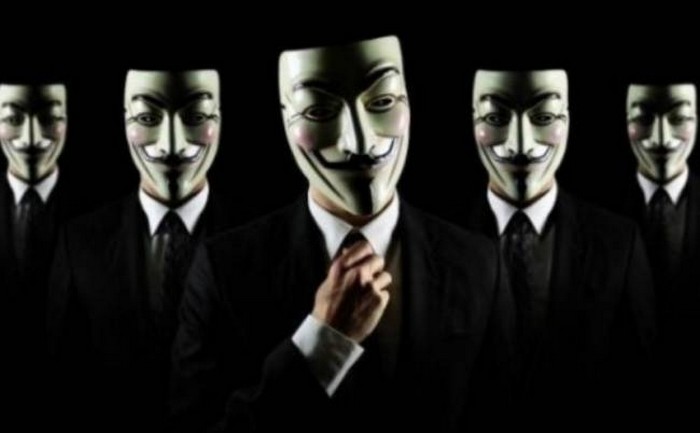 Anonymous: “H ελληνική κυβέρνηση δεν άκουσε τον λαό”