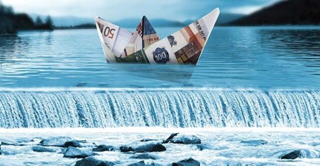 Υπέρ και κατά στο δίλημμα χρεοκοπία ή διάσωση