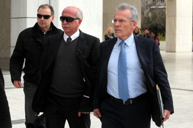 Παραμένουν στις θέσεις τους Πεπόνης-Μουζακίτης