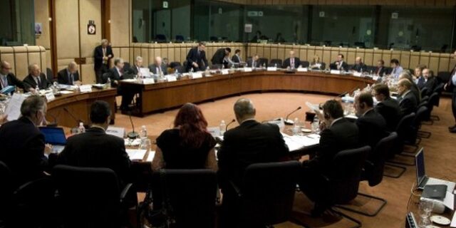 Εκβιασμός μέχρι τις εκλογές για το νέο πακέτο διάσωσης