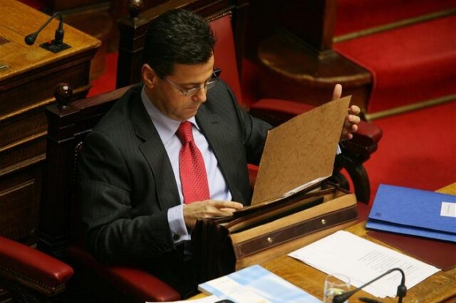 Η πρώτη παραίτηση στη ΝΔ λόγω “Μνημονίου 2”