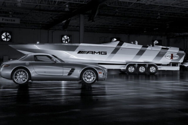 Mercedes SLS AMG και Cigarette Racing