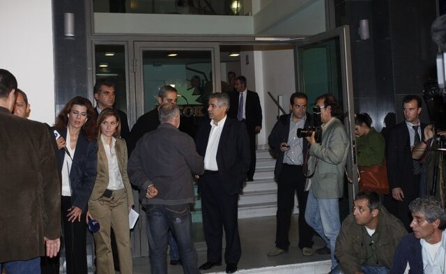 Συναγερμός στο ΠΑΣΟΚ
