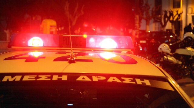Πυροβολισμοί κατά αστυνομικών στον Μαραθώνα