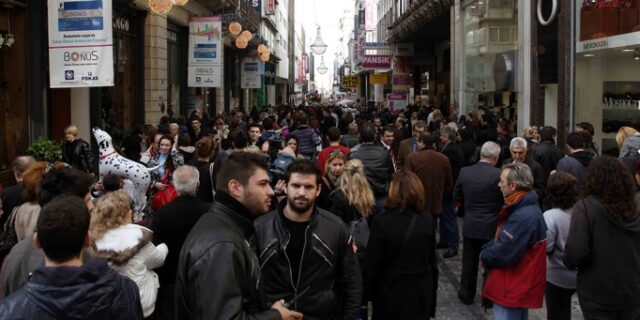 Καταναλωτές και χριστουγεννιάτικη αγορά: Παλιά αγόραζε πρώτα το μάτι – Τώρα το πορτοφόλι κατευθύνει αισθήσεις και επιθυμίες