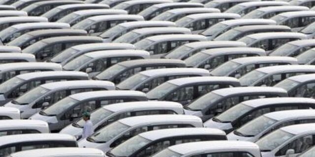 Κατά 45,2% έπεσε η αγορά των καινούργιων ΙΧ τον Φεβρουάριο