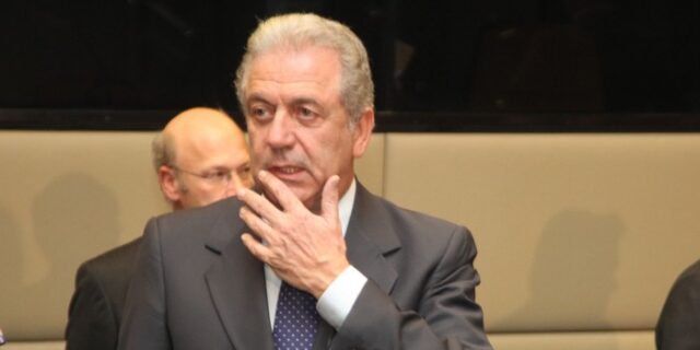 Αβραμόπουλος: “Ας αναλάβουν τις ευθύνες τους οι φιλοευρωπαϊκές δυνάμεις”