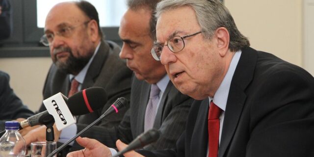 Δεν μειώνεται ο αριθμός εισακτέων σε ΑΕΙ και ΤΕΙ