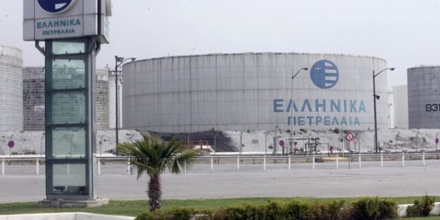 Βοηθός σερβιτόρου με ετήσιες απολαβές 73.856 ευρώ