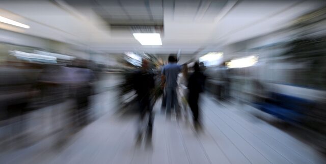 Έλεγχοι εξπρές σε 100.000 επιχειρήσεις με εκκρεμότητες