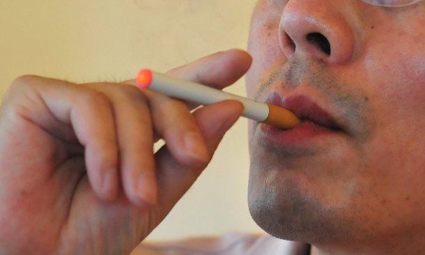 Μη ασφαλής λύση το ηλεκτρονικό τσιγάρο