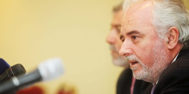 Κουτρουμάνης: Δεν θα μειωθούν οι αποζημιώσεις απόλυσης