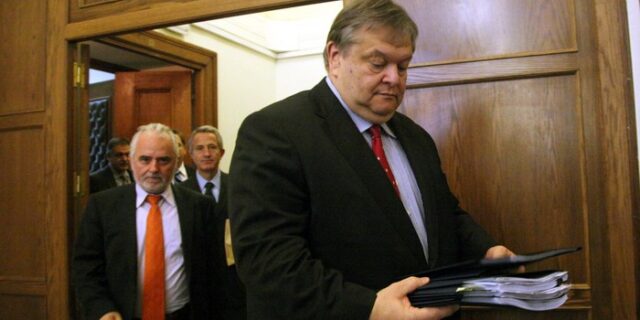 Το “κούρεμα” προκαλεί τριγμούς στα Ταμεία