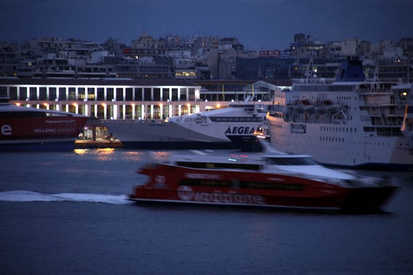 Η Τουρκία “έβαλε στο μάτι” ελληνικά λιμάνια