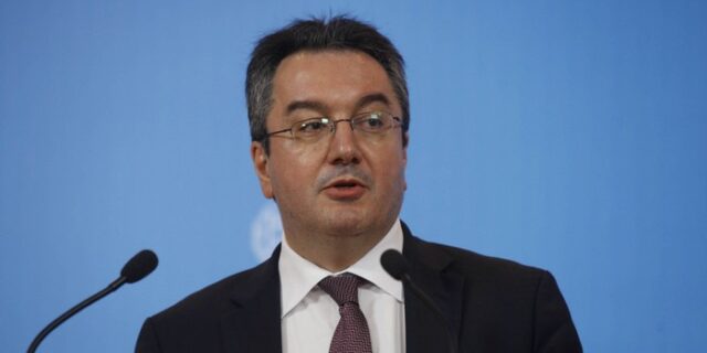 Μόσιαλος: “Διαφωνώ απολύτως με τη διακοπή λειτουργίας της ΕΡΤ”