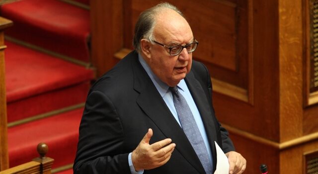 Αποδοκίμασαν ξανά τον Πάγκαλο