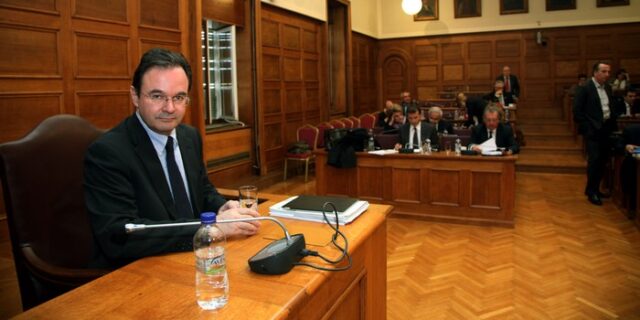“Αθώος” δήλωσε ο Παπακωνσταντίνου για το έλλειμμα